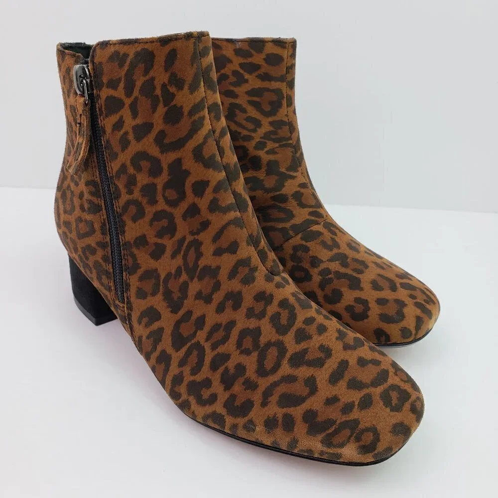 Collection By Clarks Marilyn Beth Leopard Booties